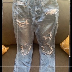 American Eagle destroyed straight vintage hirise 6